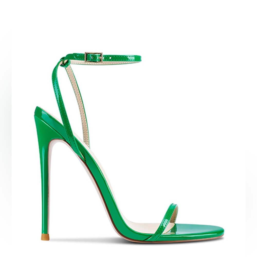 Femme LA shoe worn once. open to negotiations.